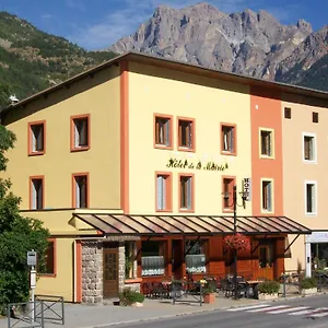 De La Mairie LʼArgentière-la-Bessée