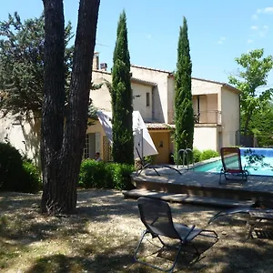 Bed & Breakfast Lumieres, Goult