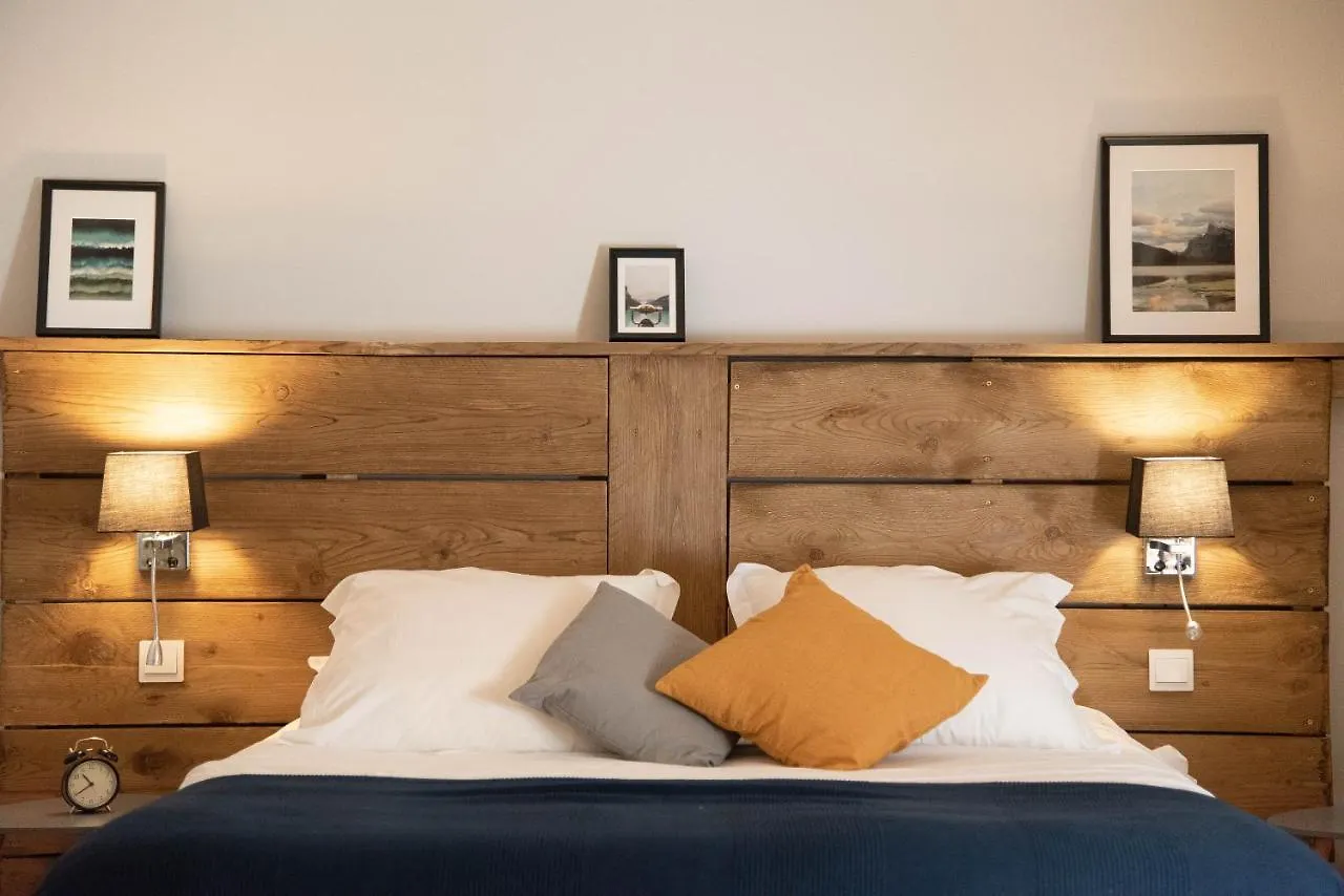 *** Hotel Hôtel Montmirail Gigondas France