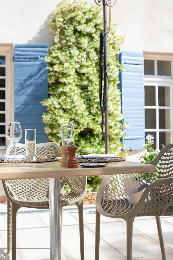 Hotel Hôtel Montmirail Gigondas